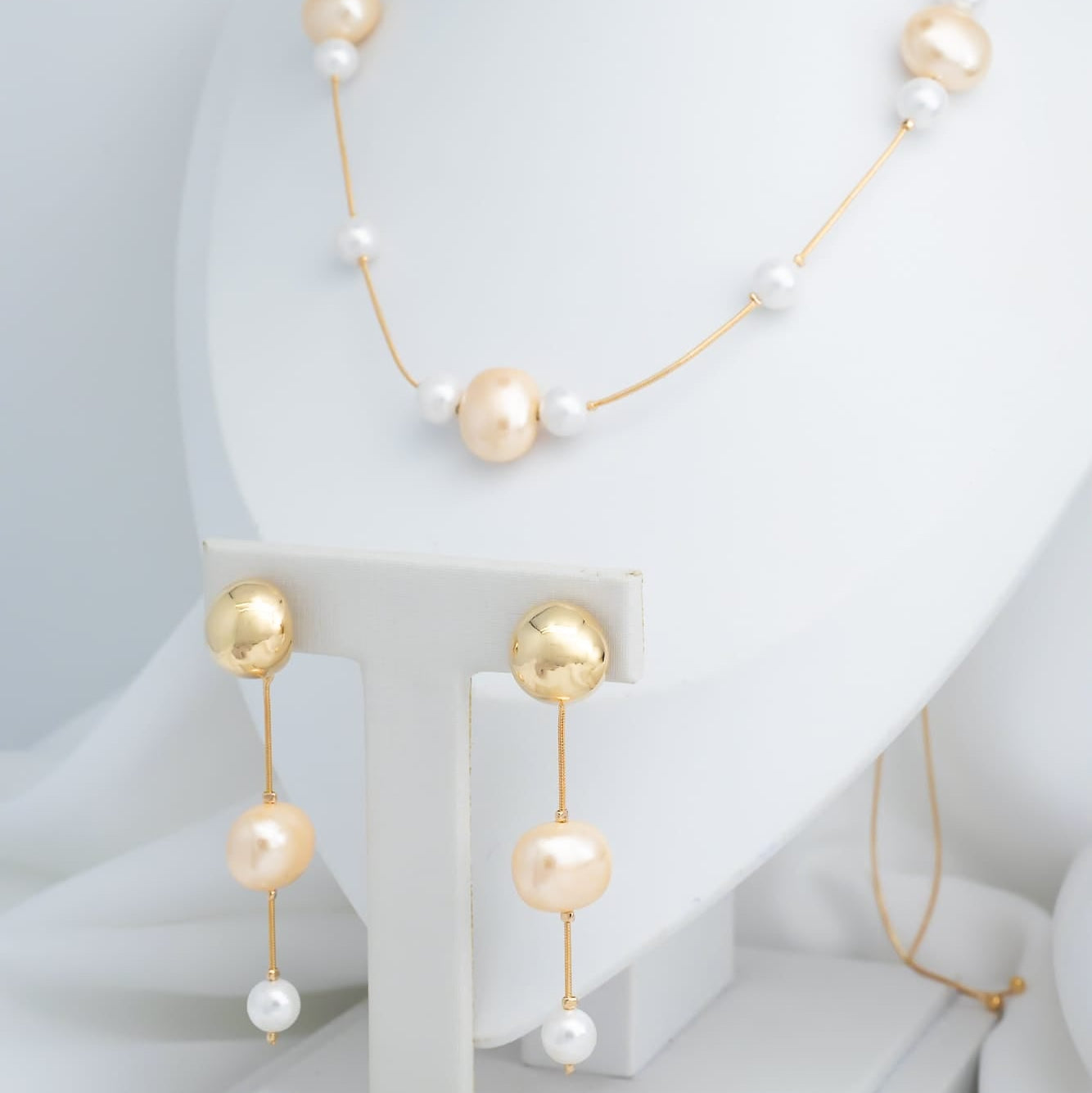 Juego de perlas de mantequilla Serafiny